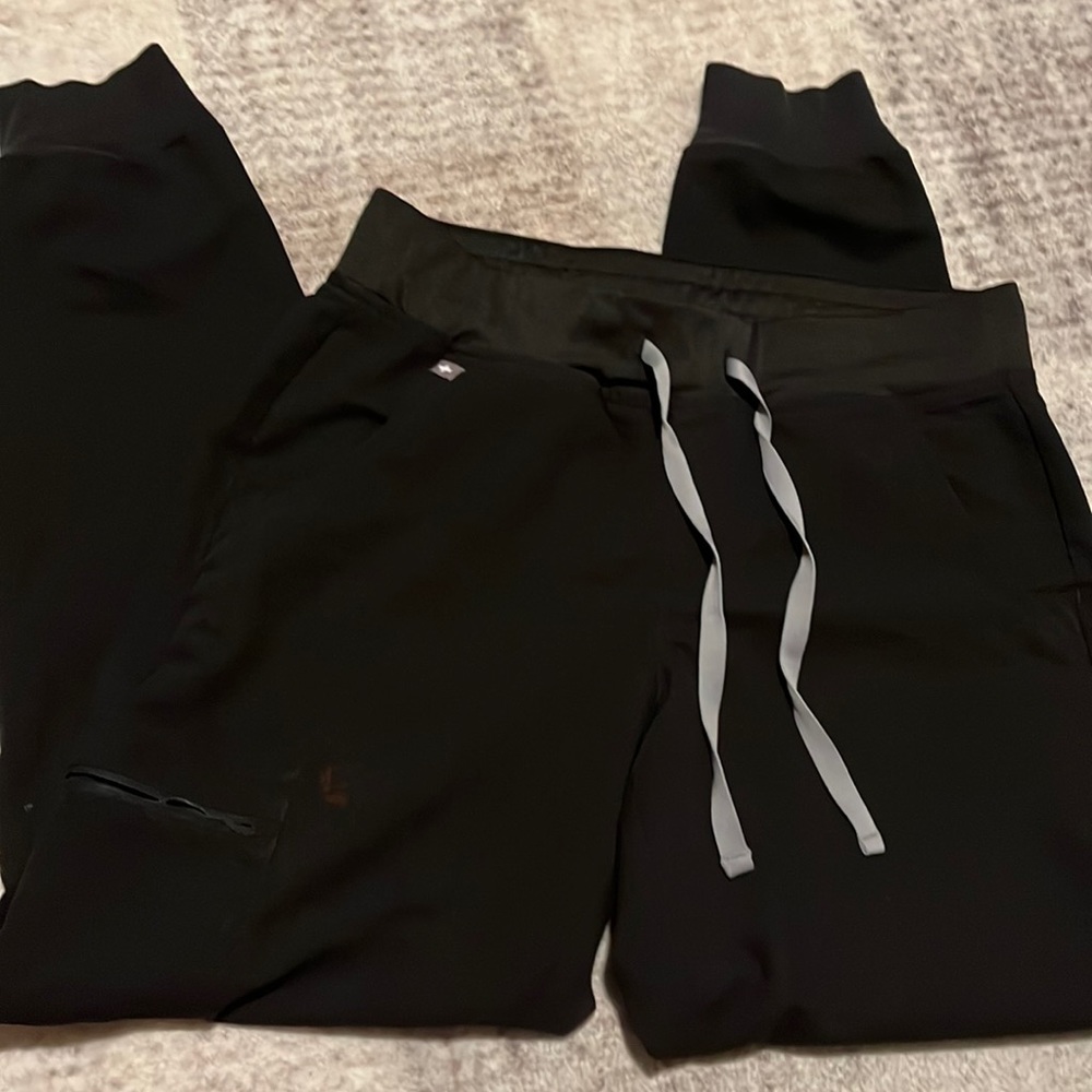 BLACK FIGS JOGGERS